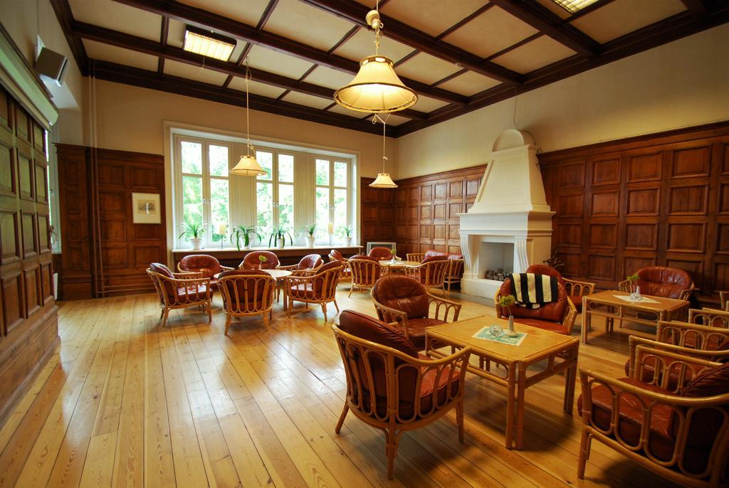 Hotel Hellidens Slott Tidaholm Zewnętrze zdjęcie